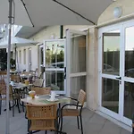 Stella Maris Hotel 3*