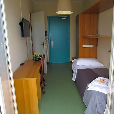 Stella Maris Hotel 3*
