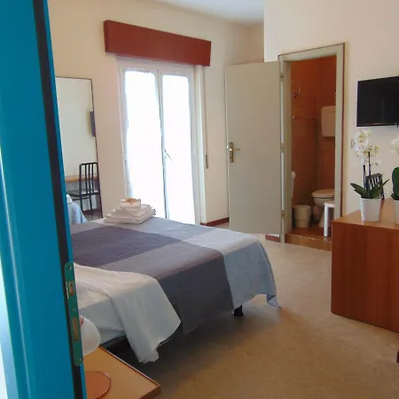 Отель Stella Maris 3*