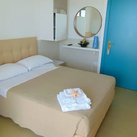 Stella Maris Hotel 3*